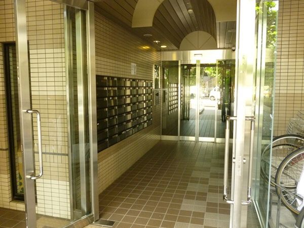 【藤和シティコープ三ノ輪駅前】エントランス3 【藤和シティコープ三ノ輪駅前】エントランス3
