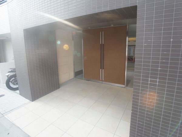 【アスコットパーク浅草松が谷】エントランス1