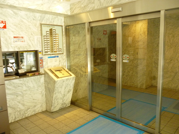 【ライオンズプラザ蔵前】エントランス