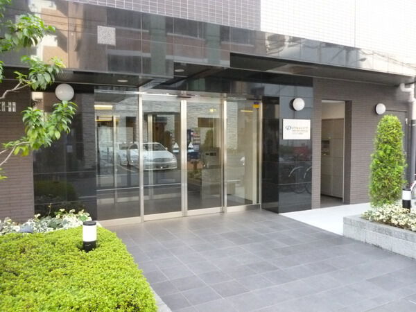 【ダイナシティ新御徒町】エントランス２