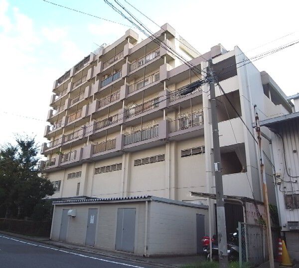 【パシフィック第2門前仲町】外観写真