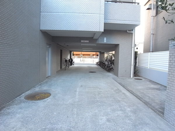【グリーンプラザ大井町】駐輪場