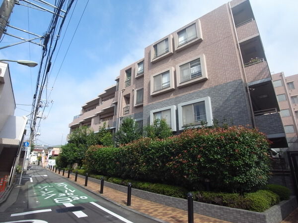 【クラーク大井町エターナルコート】外観 【クラーク大井町エターナルコート】外観