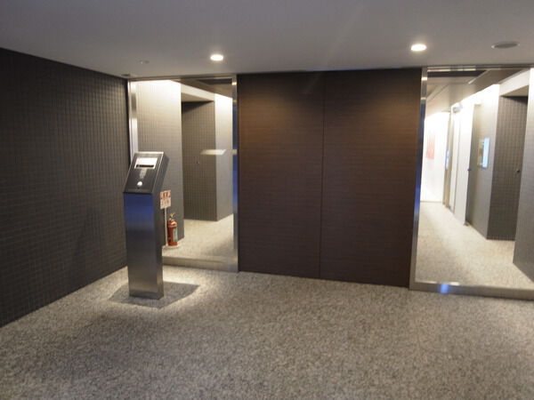 【ルフォン御殿山】エントランスホール 【ルフォン御殿山】エントランスホール