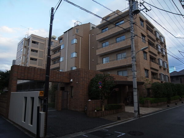 【フォレセーヌ御殿山弐番館】外観