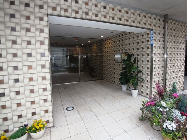 【モデコ武蔵小山】エントランス（１）