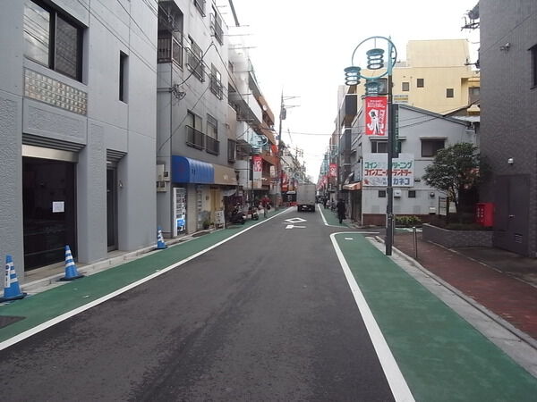 コスモ旗の台駅前