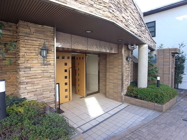 【ガーデンホーム東大井公園】外観