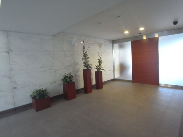 【大井仙台坂レジデンス】エントランスホール