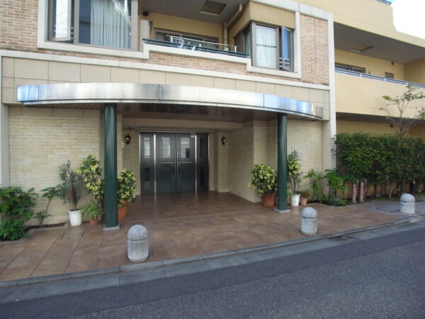 【アルス品川ラパルフェ】エントランス