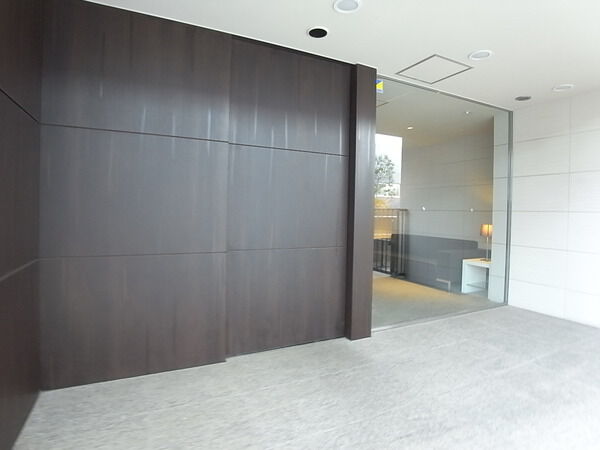 【アールブラン南品川】エントランスホール