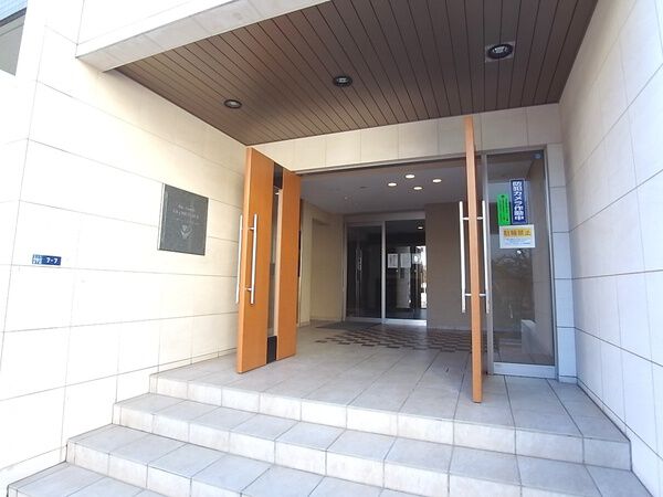 【ミオカステーロ大井ゼームス坂】エントランス