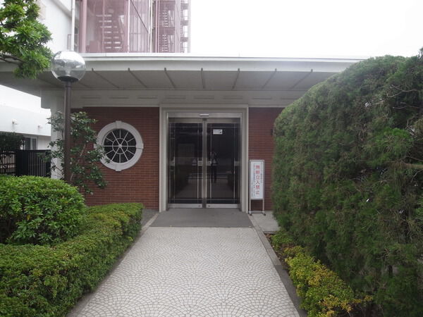 【ドルフ都立大】エントランス 【ドルフ都立大】エントランス