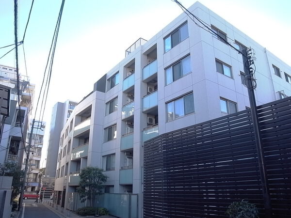 イニシアイオ目黒学芸大学 3枚目 イニシアイオ目黒学芸大学