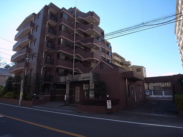 【コスモ都立大学】外観２