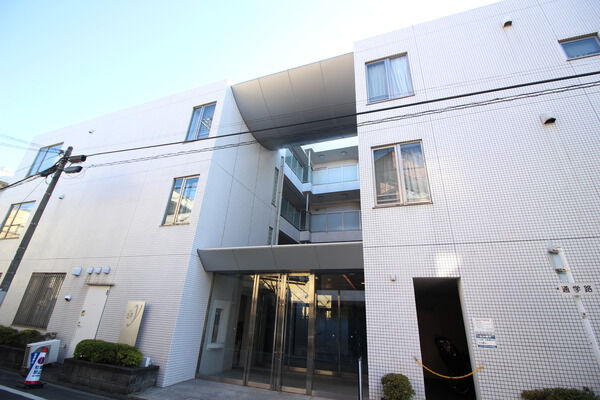 【ワイズ八雲都立大】外観
