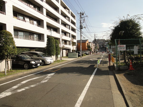 【アールブラン西馬込ドゥ】前面道路