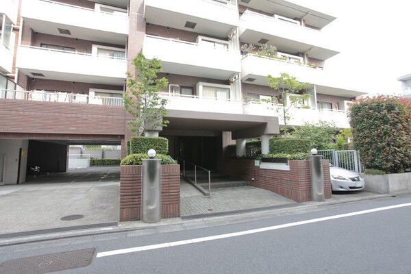 【シーアイマンション雪が谷】エントランス 【シーアイマンション雪が谷】エントランス