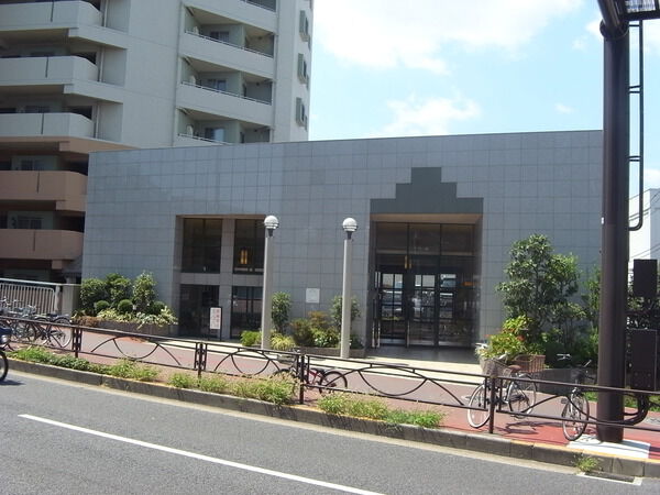 【ジェイパーク多摩川リバージュ】エントランス