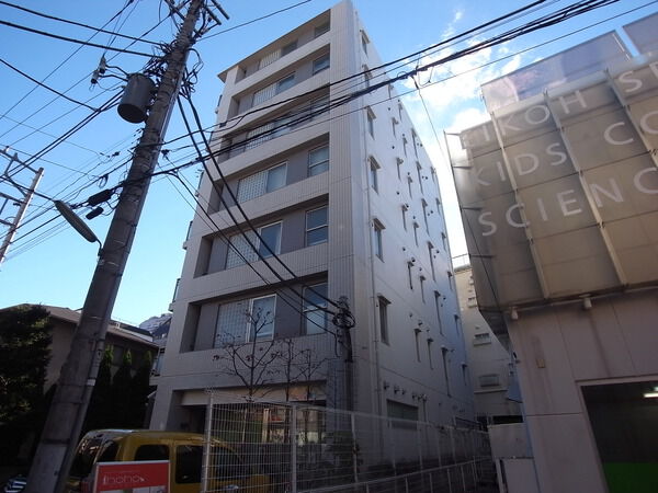 【ラヴィタス自由が丘】外観