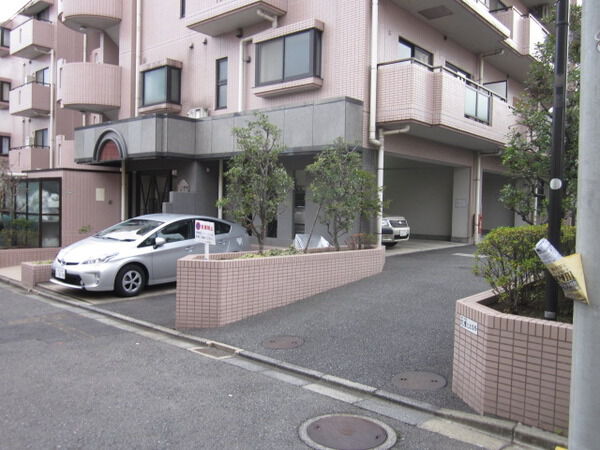 【グリュック８二子玉川】外観