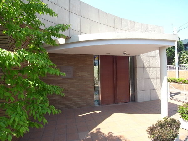 【サンフル富士見ヶ丘シティハウス】エントランス