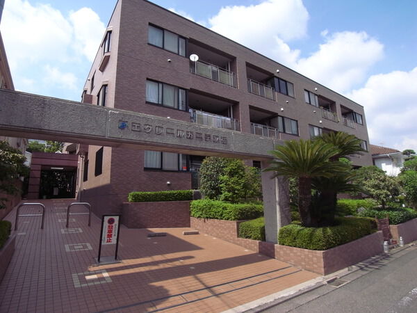 エクレールガーデン砧