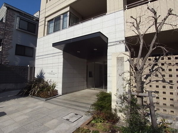 ガーデンヴィラ三軒茶屋