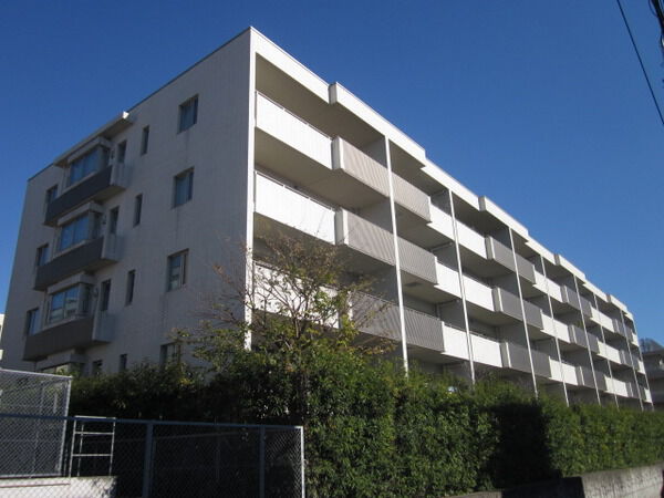 【グランウェリス瀬田】外観