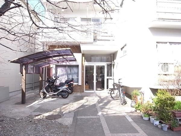 【中銀下北沢マンシオン】エントランス
