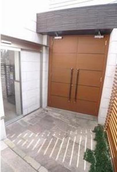 【サンアリーナ等々力デュアル】出入り口