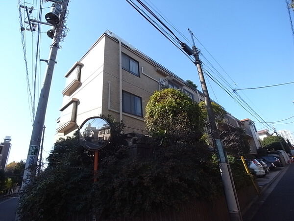世田谷野沢マートルコート