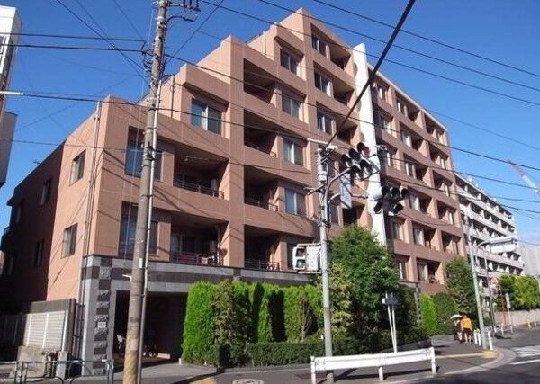 アデニウム学芸大学 1枚目 アデニウム学芸大学