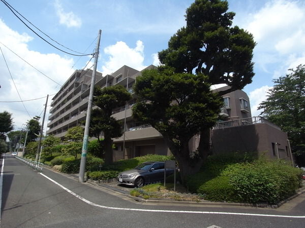 【フォーリア駒沢公園パークサイド】外観 【フォーリア駒沢公園パークサイド】外観