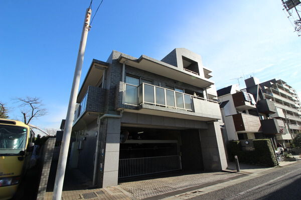 【クレッセント駒沢公園パークサイド】外観 【クレッセント駒沢公園パークサイド】外観