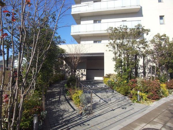 【オーベル千歳船橋】アプローチ