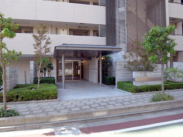 【コスモ下高井戸ステーションアベニュー】エントランス 【コスモ下高井戸ステーションアベニュー】エントランス