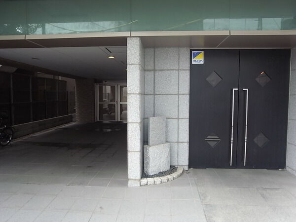 【ベルファース渋谷】入り口
