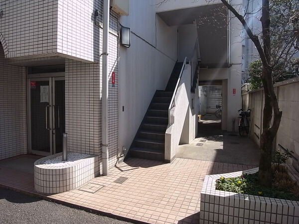 【プラザ阿佐ヶ谷】エントランス