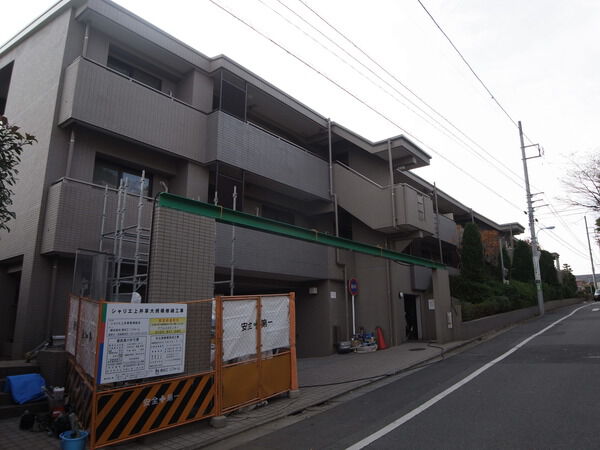 【シャリエ上井草】外観