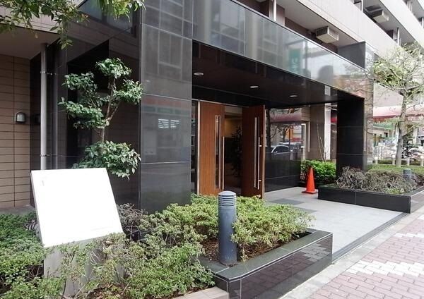 【エスタシオン高円寺】エントランス 【エスタシオン高円寺】エントランス