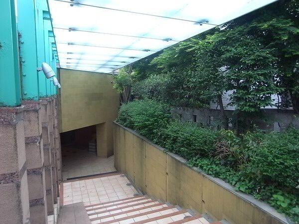 【スターロワイヤル杉並高円寺】アプローチ 【スターロワイヤル杉並高円寺】アプローチ