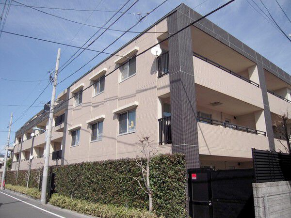 【ライオンズステージ杉並緑翠邸】外観写真