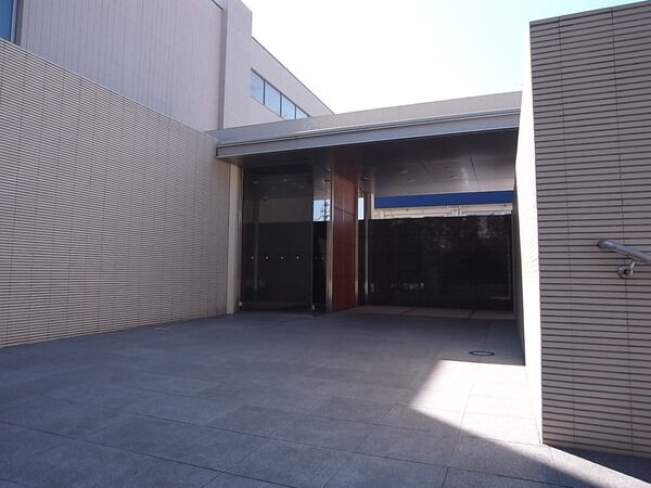 【プラウド富士見ヶ丘】エントランス 【プラウド富士見ヶ丘】エントランス