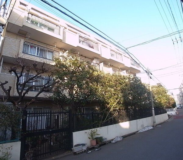 【ライオンズマンション杉並堀ノ内】外観写真