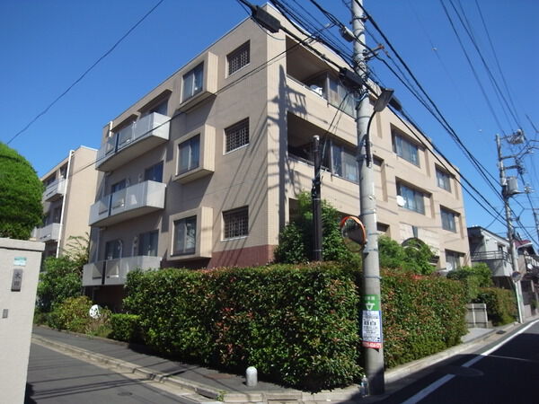 フェアロージュ目白三丁目