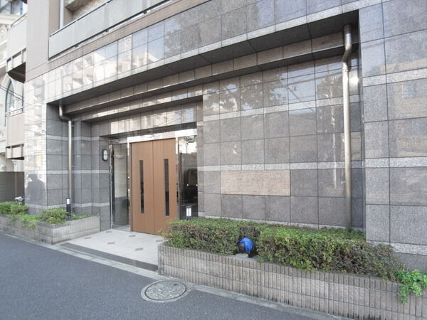 ローヤルシティ西日暮里