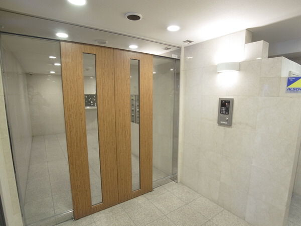 メイツ町屋