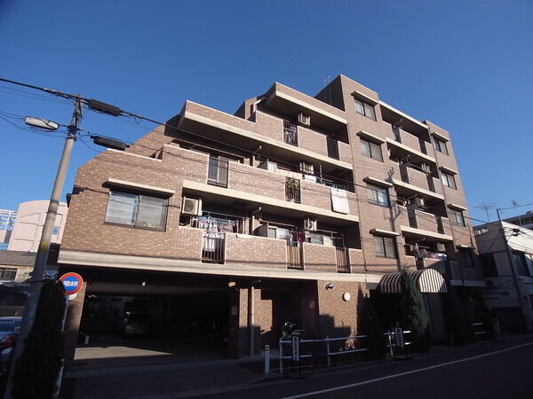 シャルマンコーポ志村3丁目 2枚目 シャルマンコーポ志村3丁目