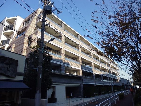【ライオンズときわ台レジデンス】外観